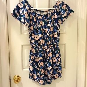 Abercrombie and Fitch, xs romper, VGUC